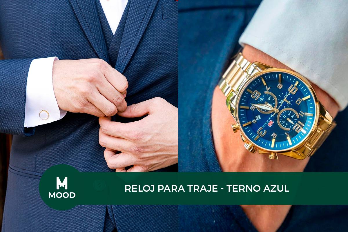 terno azul con reloj dorado