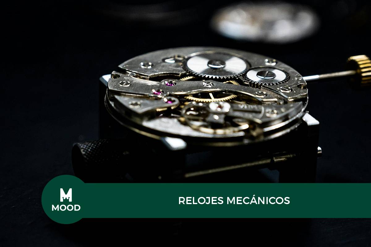 reloj mecanico